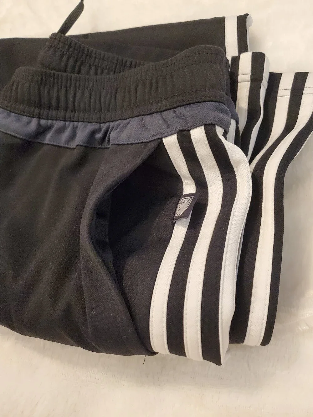 adidas mens black